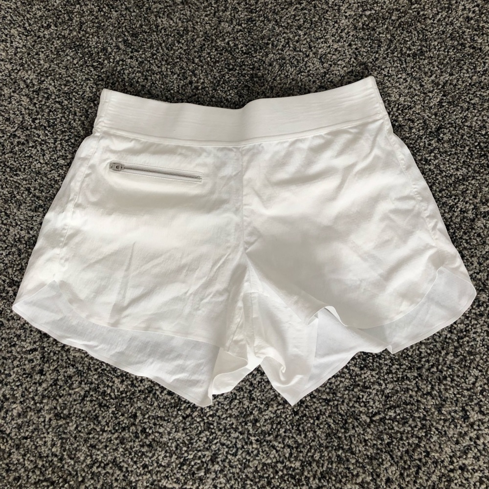 Athleta white short
